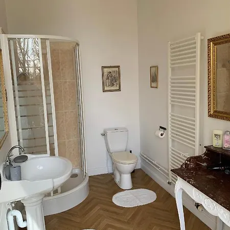 Hotel Chateau Des Chevaliers De Grand Tonne *