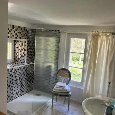 Hotel Chateau Des Chevaliers De Grand Tonne Sainte-Croix-Grand-Tonne