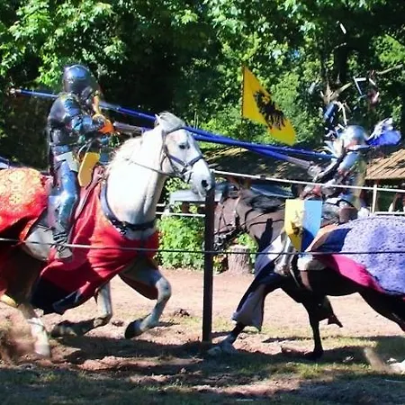 Chateau Des Chevaliers De Grand Tonne *