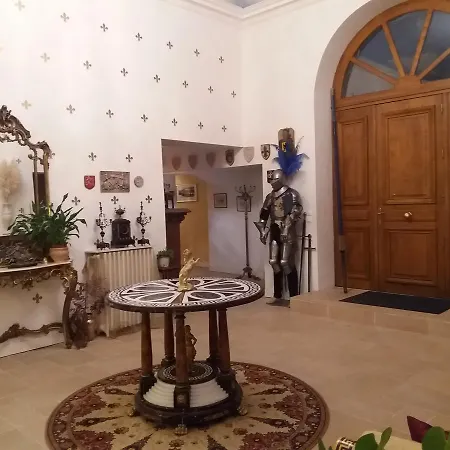 Chateau Des Chevaliers De Grand Tonne