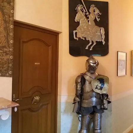 Hotel Chateau Des Chevaliers De Grand Tonne Sainte-Croix-Grand-Tonne