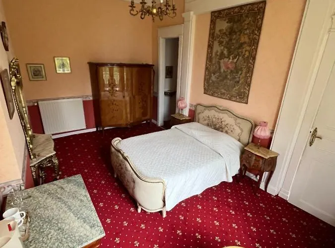 Chateau Des Chevaliers De Grand Tonne Sainte-Croix-Grand-Tonne