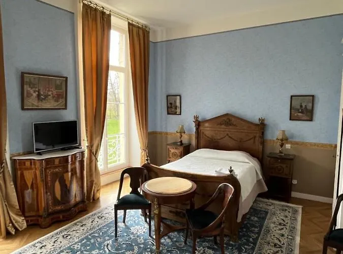 Chateau Des Chevaliers De Grand Tonne Hotell Sainte-Croix-Grand-Tonne