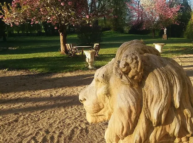 Ξενοδοχείο Chateau Des Chevaliers De Grand Tonne Sainte-Croix-Grand-Tonne