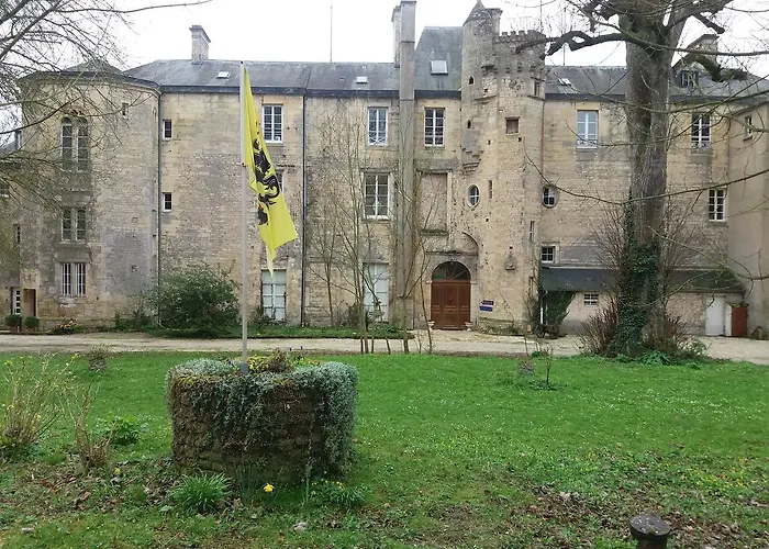 Chateau Des Chevaliers De Grand Tonne Hotell *